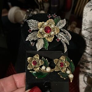 Vintage Avon Floral Brooch Marcasite Pearl Red Rhinestones Matching pierced ears